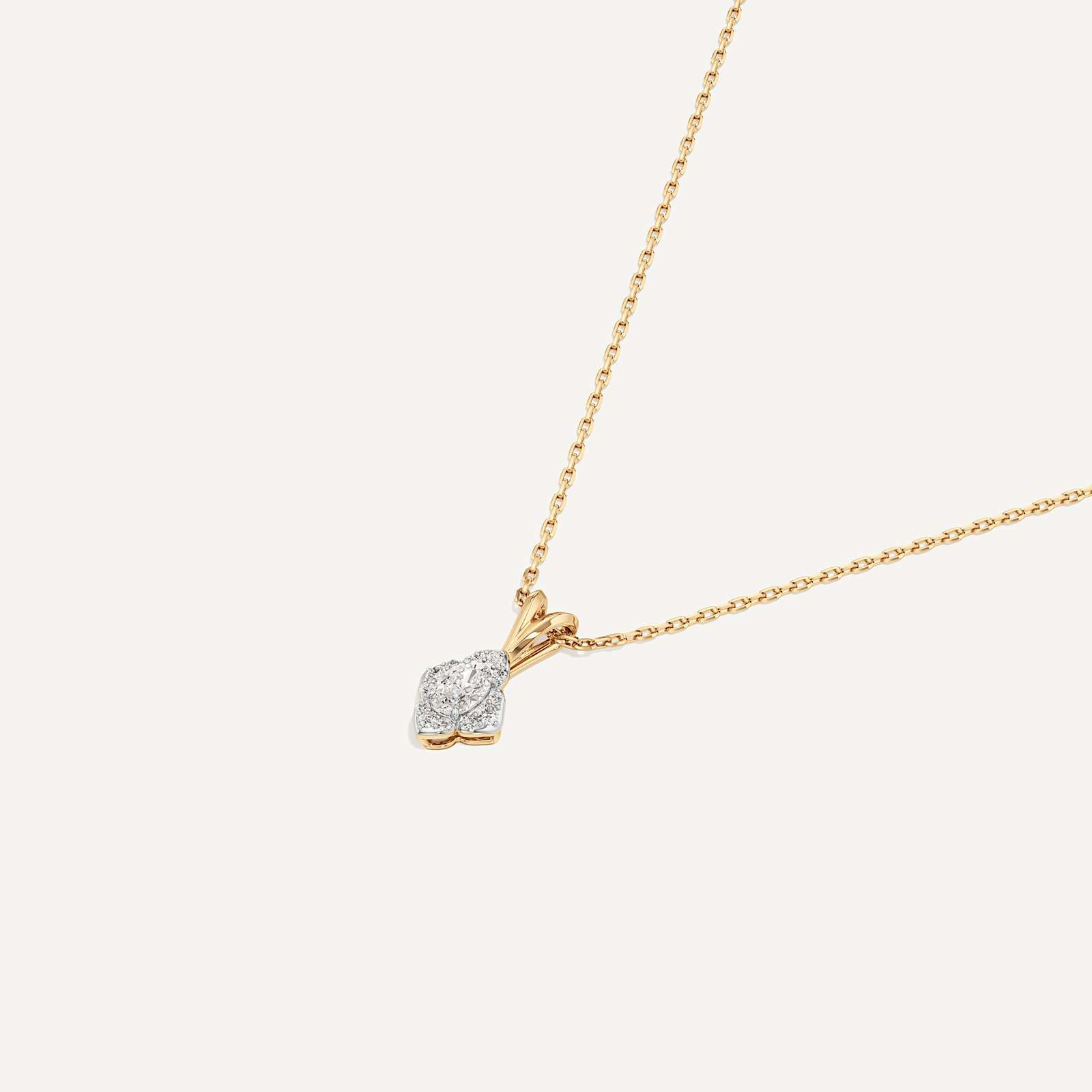 Stella Oval Diamond