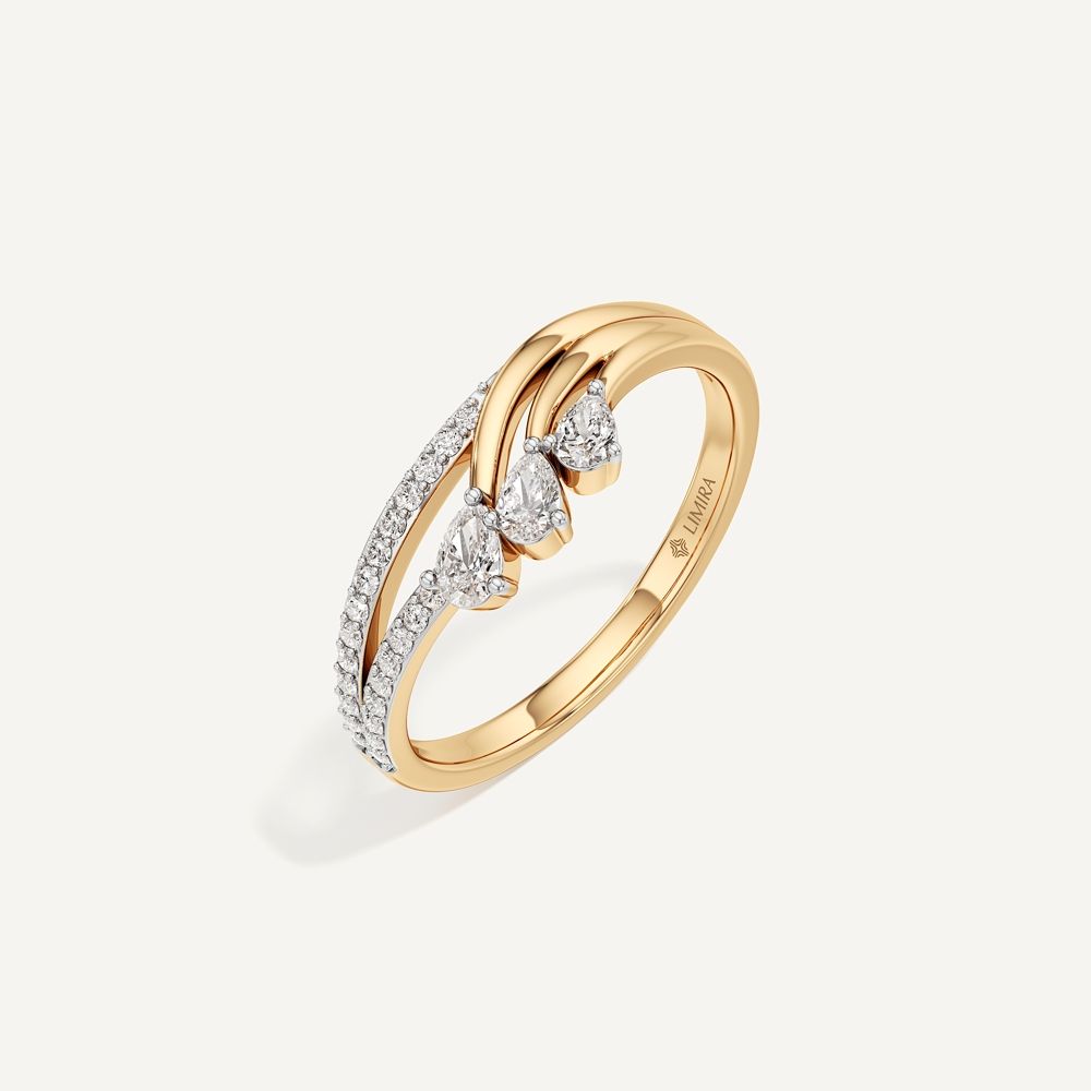 Bellezza Round & Pear Diamond