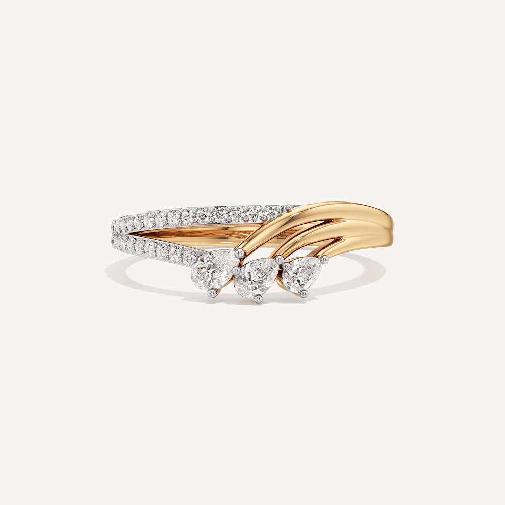 Bellezza Round & Pear Diamond